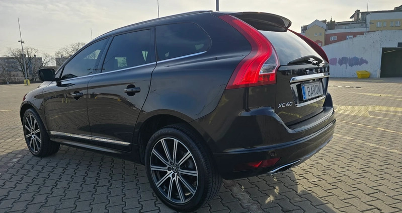 Volvo XC 60 cena 92400 przebieg: 142000, rok produkcji 2016 z Lidzbark małe 631